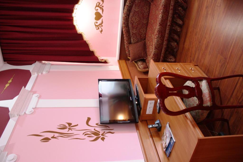 Volter Hotel Leópolis Habitación foto