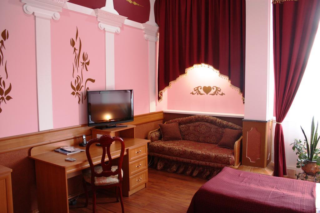 Volter Hotel Leópolis Habitación foto