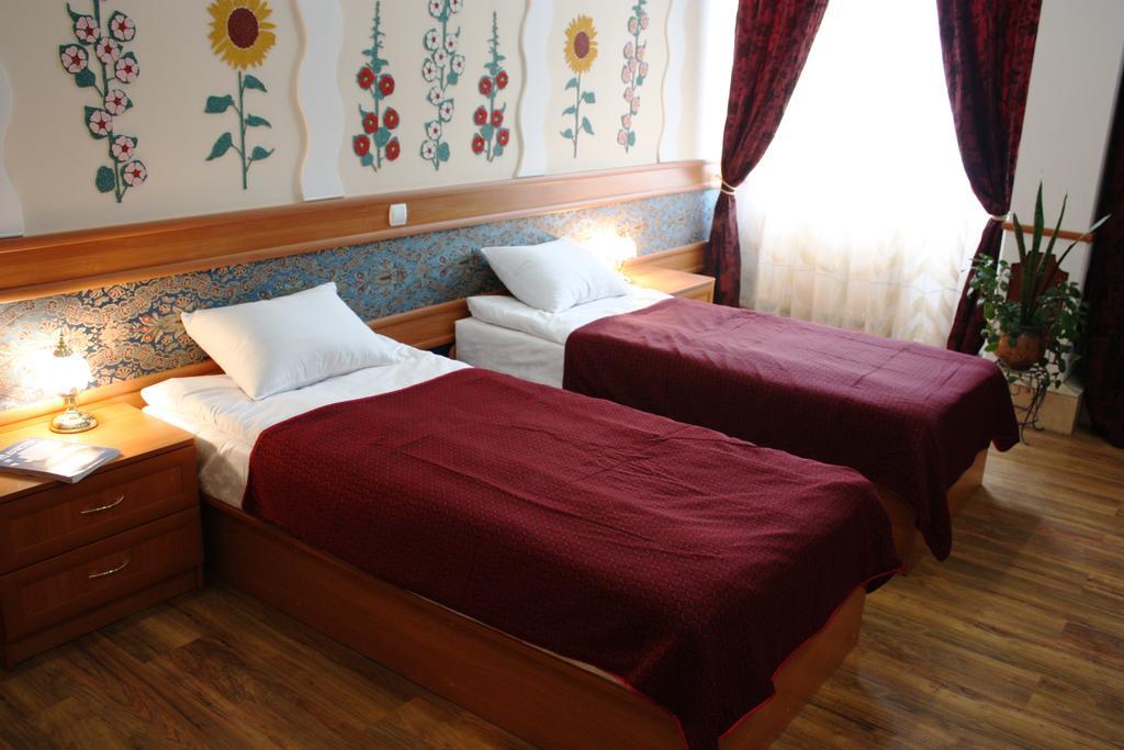 Volter Hotel Leópolis Habitación foto